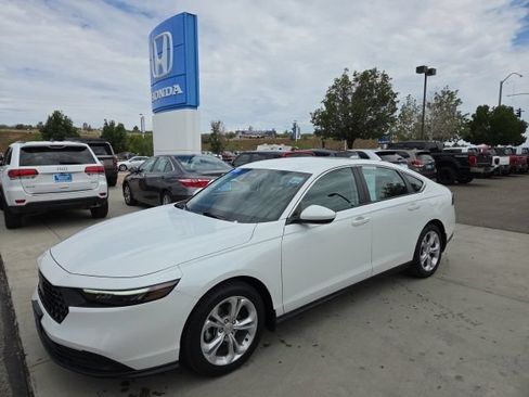 Certified 2023 Honda Accord LX image 1