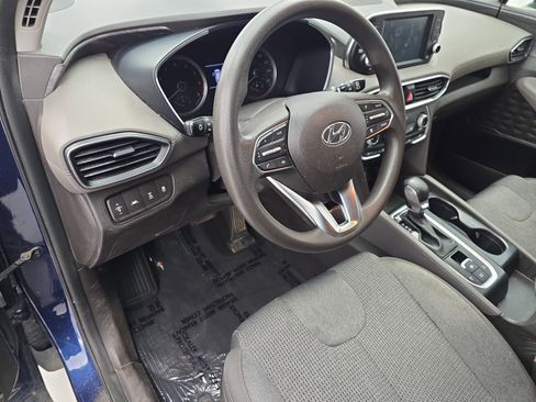 Used 2020 Hyundai Santa Fe SE image 15