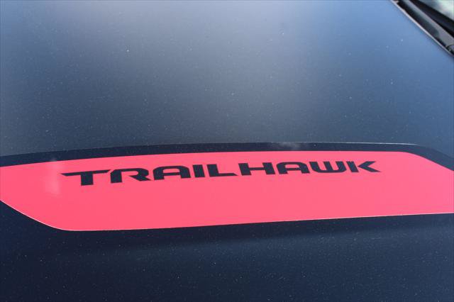 Certified 2022 Jeep Compass Trailhawk w/ Trailhawk Convenience Group AWD/4WD image 13