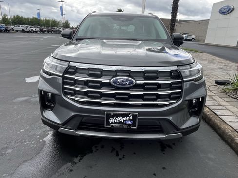 New 2026 Ford Explorer Active AWD/4WD image 6