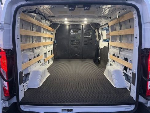 Used 2024 Ford Transit 250 Low Roof w/ Exterior Upgrade Package image 25
