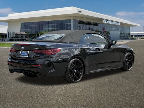 Used 2025 BMW 430i Convertible w/ M Sport Package RWD image 10