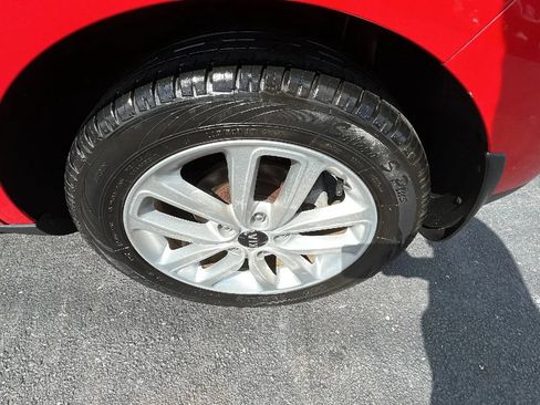 Used 2017 Kia Soul + FWD image 44