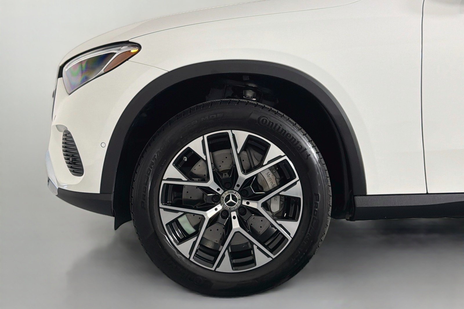 Certified 2025 Mercedes-Benz GLC 350e 4MATIC image 11