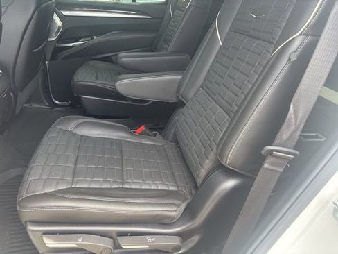 Used 2025 Cadillac Escalade Sport Platinum w/ LPO, Floor Liner Package AWD/4WD image 23