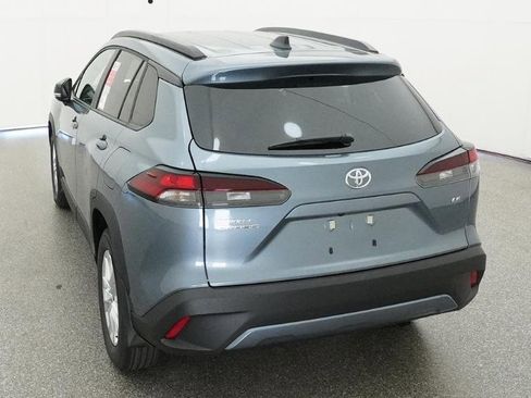 New 2026 Toyota Corolla Cross LE FWD image 18