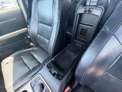 Used 2016 Jeep Grand Cherokee Limited w/ Luxury Group II AWD/4WD image 30