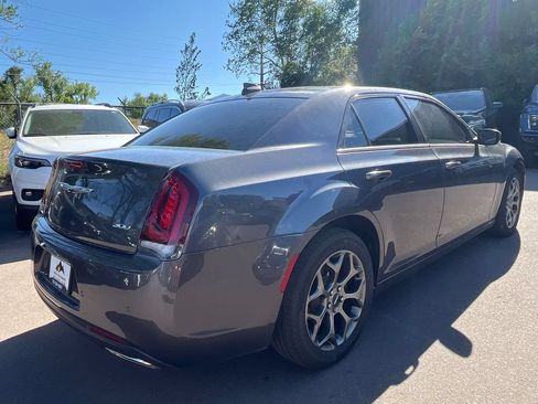 Used 2017 Chrysler 300 S w/ 300S Premium Group AWD/4WD image 7