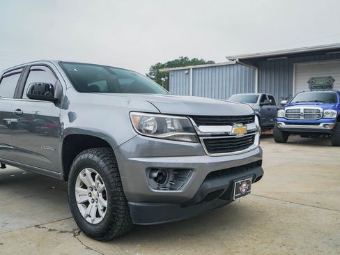 Used 2018 Chevrolet Colorado LT image 27