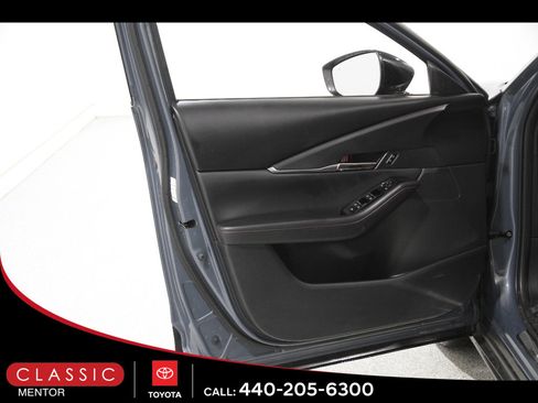 Used 2023 MAZDA CX-30 AWD 2.5 S w/ Preferred Package image 4