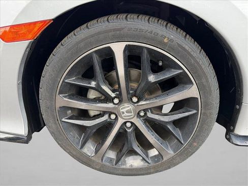Used 2020 Honda Civic Sport image 28