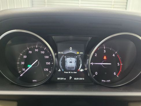 Used 2016 Land Rover Range Rover Sport HSE image 29