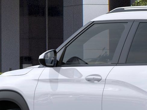 New 2026 Chevrolet TrailBlazer LT w/ Convenience Package FWD image 12