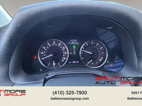 Used 2012 Lexus IS 250C w/ Luxury Pkg RWD image 30