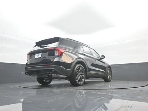 New 2026 Ford Explorer ST image 37