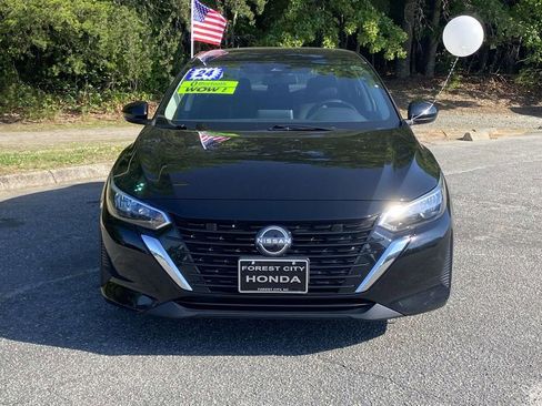 Used 2024 Nissan Sentra SV FWD image 7