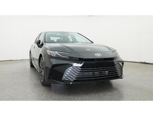 New 2026 Toyota Camry XLE image 30