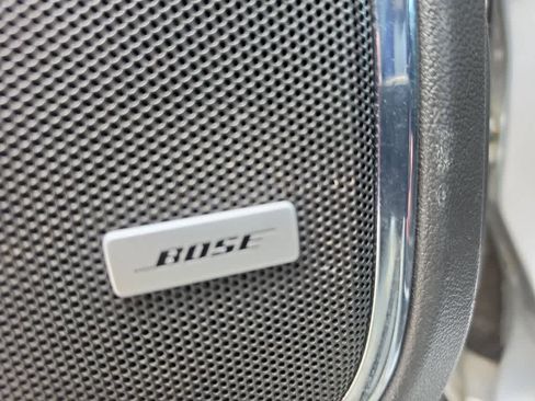 Used 2020 GMC Yukon XL SLT image 16