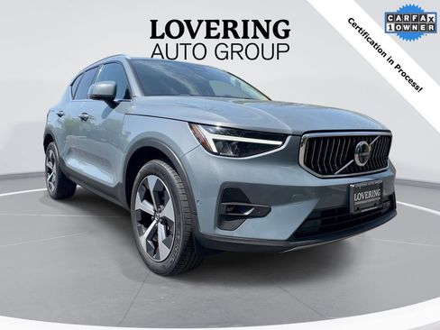 Certified 2023 Volvo XC40 B5 Plus w/ Driver Assist Package AWD/4WD image 1