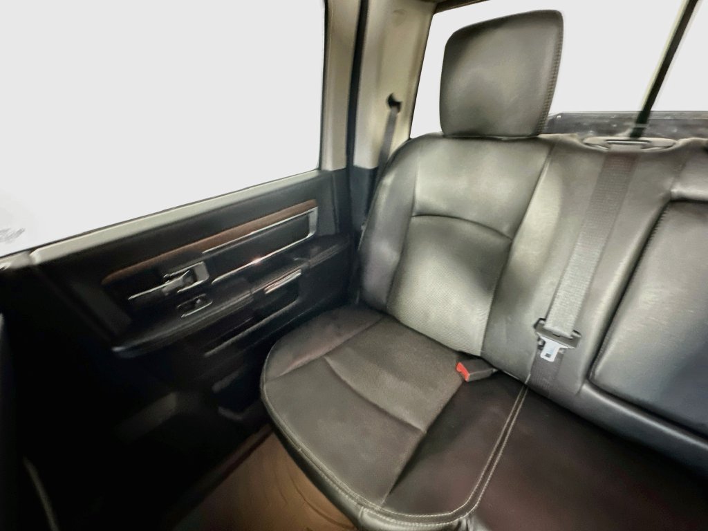 Used 2014 RAM 3500 Laramie AWD/4WD image 12
