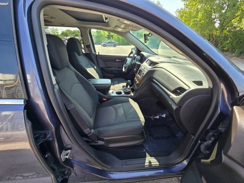 Used 2014 Chevrolet Traverse LT w/ All-Star Edition FWD image 16