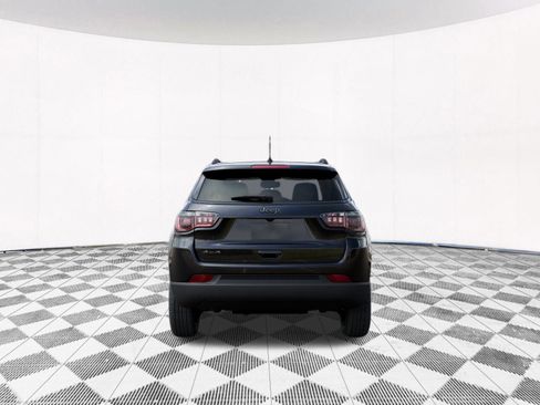 New 2026 Jeep Compass Latitude image 11