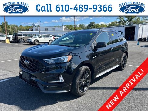 Used 2020 Ford Edge ST-Line w/ Cold Weather Package AWD/4WD image 1
