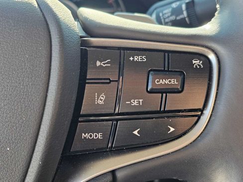 Used 2022 Lexus ES 300h w/ Premium Package FWD image 29