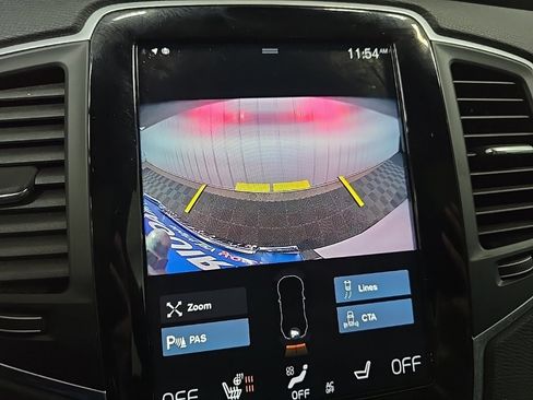 Used 2022 Volvo XC90 T6 Momentum w/ Climate Package image 19