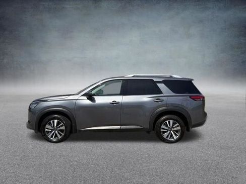 Used 2025 Nissan Pathfinder SL w/ Cargo Package AWD/4WD image 14