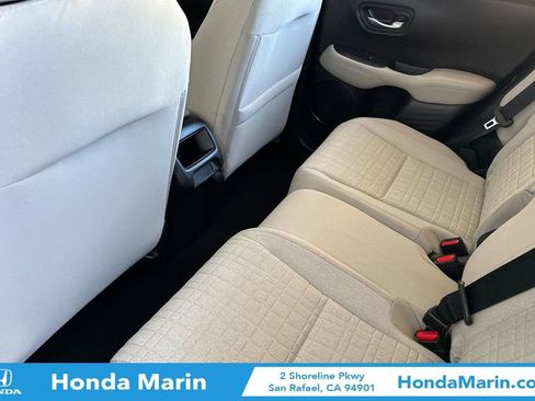 Certified 2025 Honda HR-V LX image 16