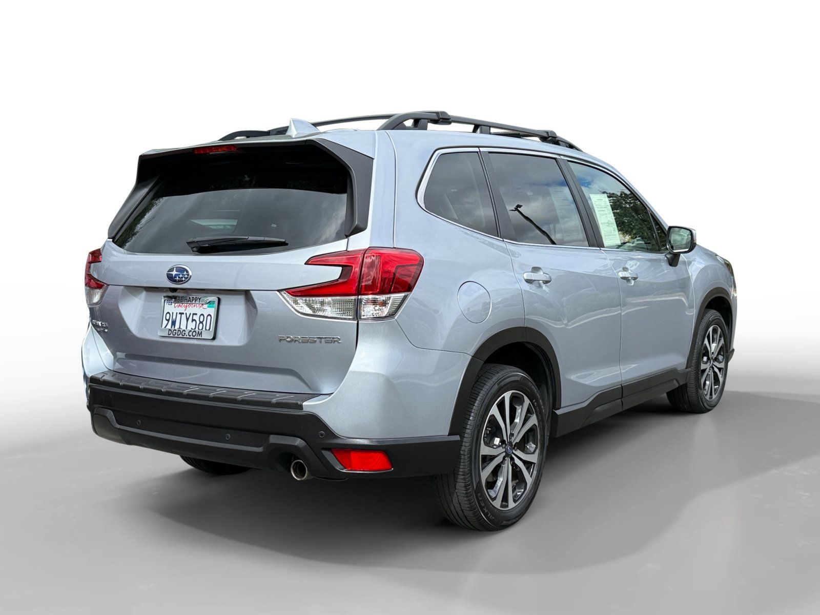 Used 2023 Subaru Forester Limited w/ Popular Package #2 AWD/4WD image 5