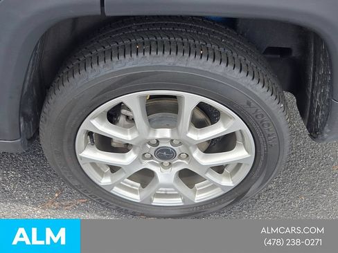 Used 2025 Jeep Compass Limited AWD/4WD image 11