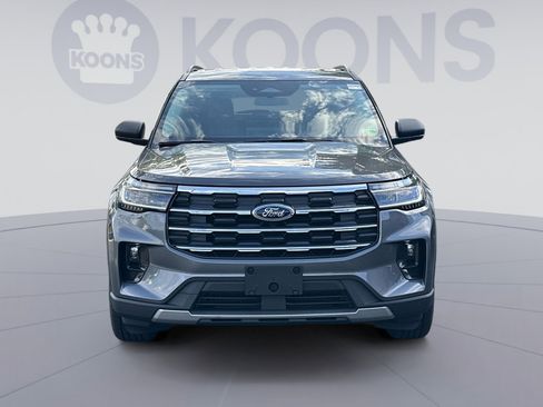 New 2025 Ford Explorer Active w/ Active Comfort Package image 11
