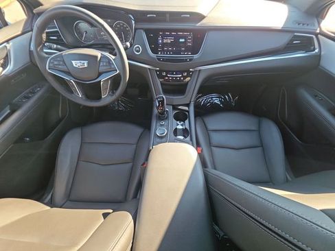 Certified 2025 Cadillac XT5 Premium Luxury image 21
