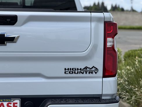 New 2026 Chevrolet Silverado 1500 High Country image 8