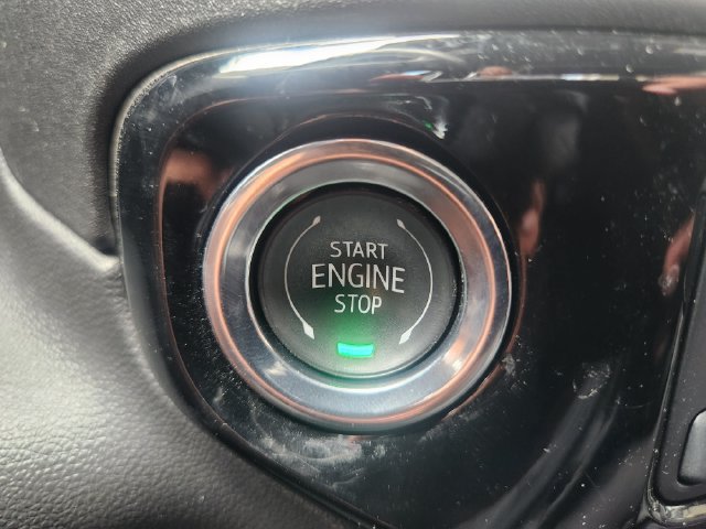 Used 2025 Chevrolet Silverado 3500 LT w/ Safety Package AWD/4WD image 19