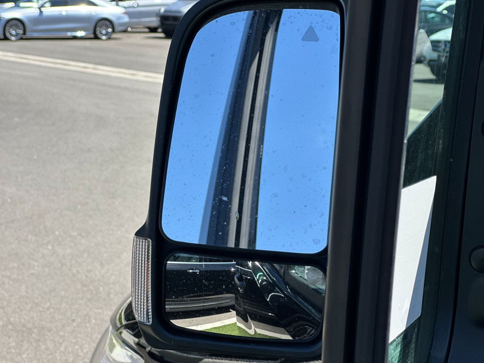 New 2026 Mercedes-Benz Sprinter 2500 image 9