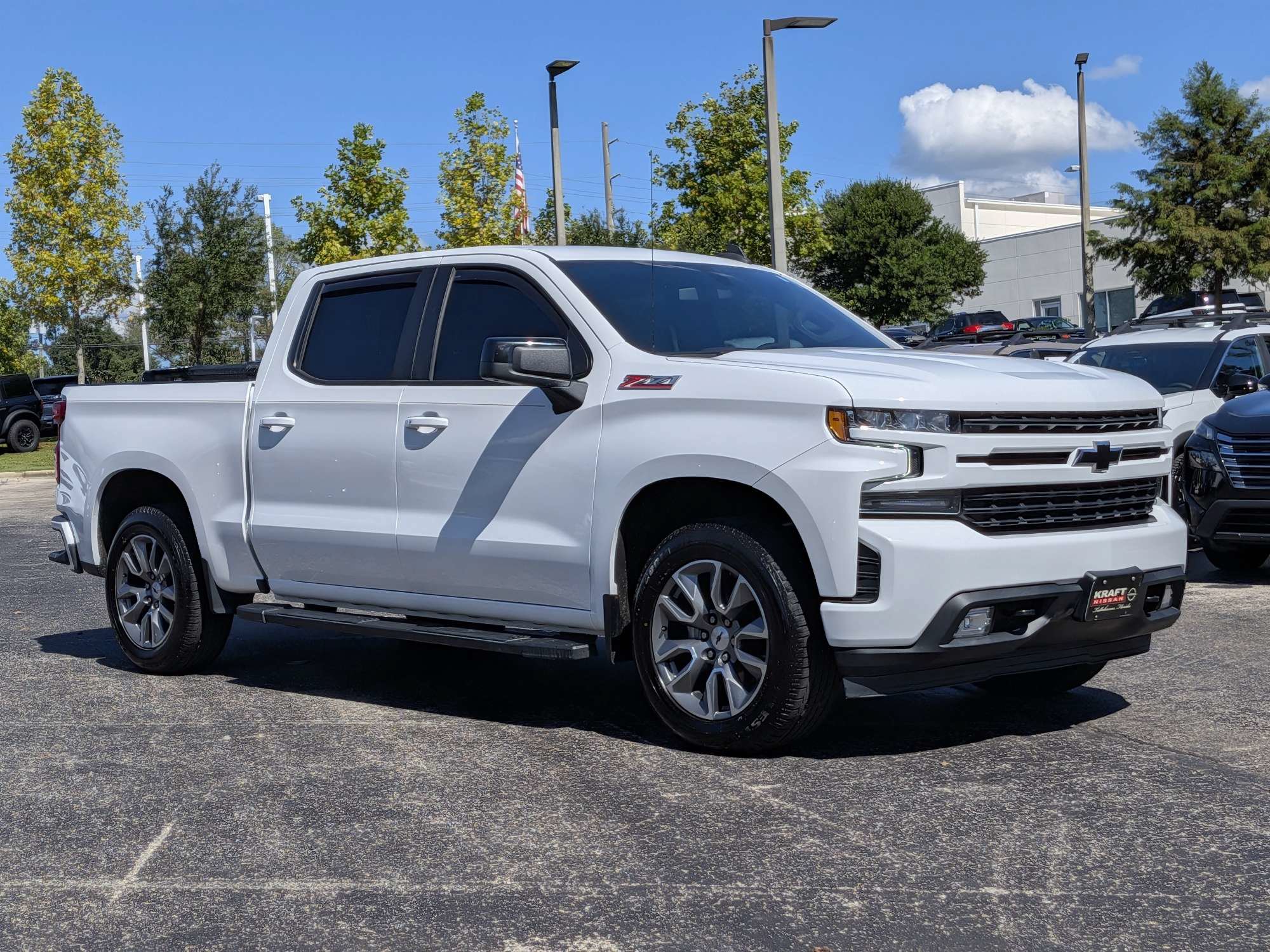 Used 2021 Chevrolet Silverado 1500 RST AWD/4WD image 2