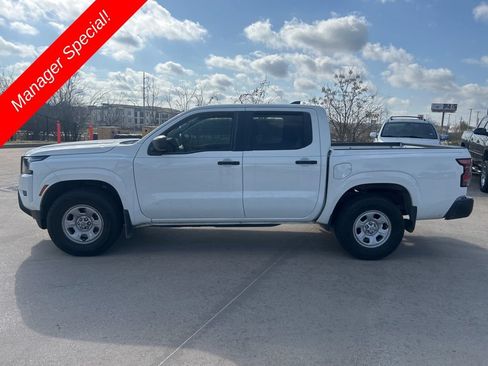 Used 2023 Nissan Frontier S w/ Technology Package RWD image 2