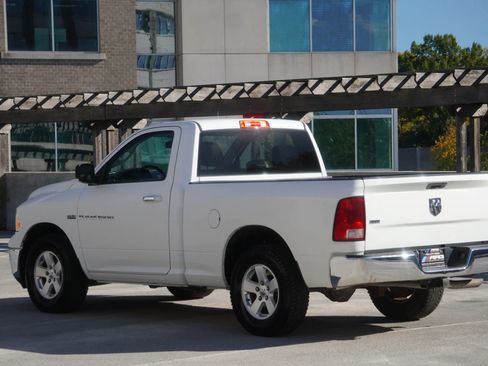 Used 2012 RAM 1500 Classic SLT w/ Luxury Group image 6