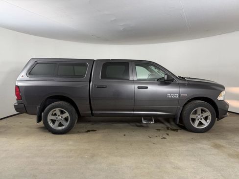 Used 2015 RAM 1500 Express AWD/4WD image 6