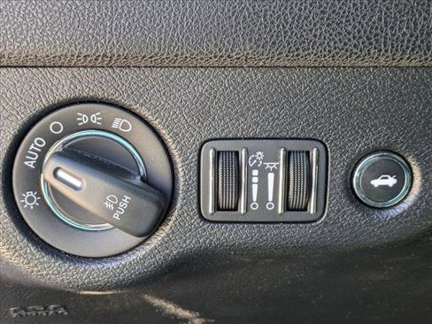 Used 2021 Chrysler 300 S w/ S Model Appearance Package image 10