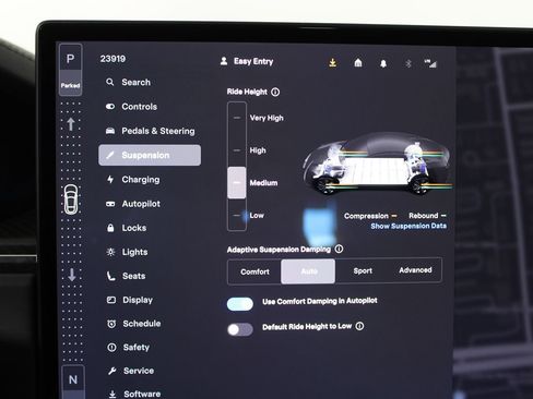 Used 2021 Tesla Model S Plaid image 21