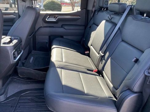 Certified 2025 GMC Sierra 1500 Elevation w/ Elevation Premium Package image 15