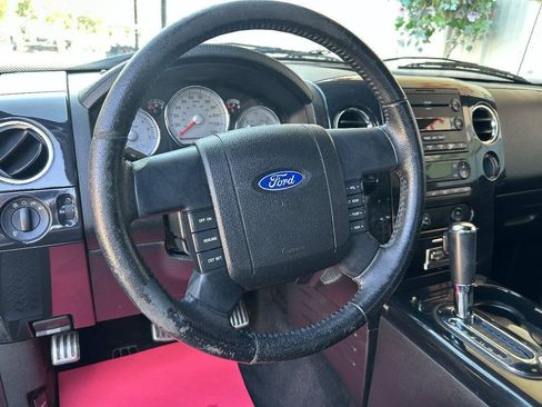 Used 2006 Ford F150 Harley-Davidson RWD image 32