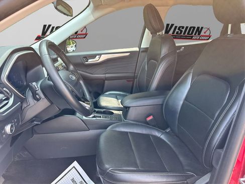 Used 2022 Ford Escape SEL w/ Technology Package image 9