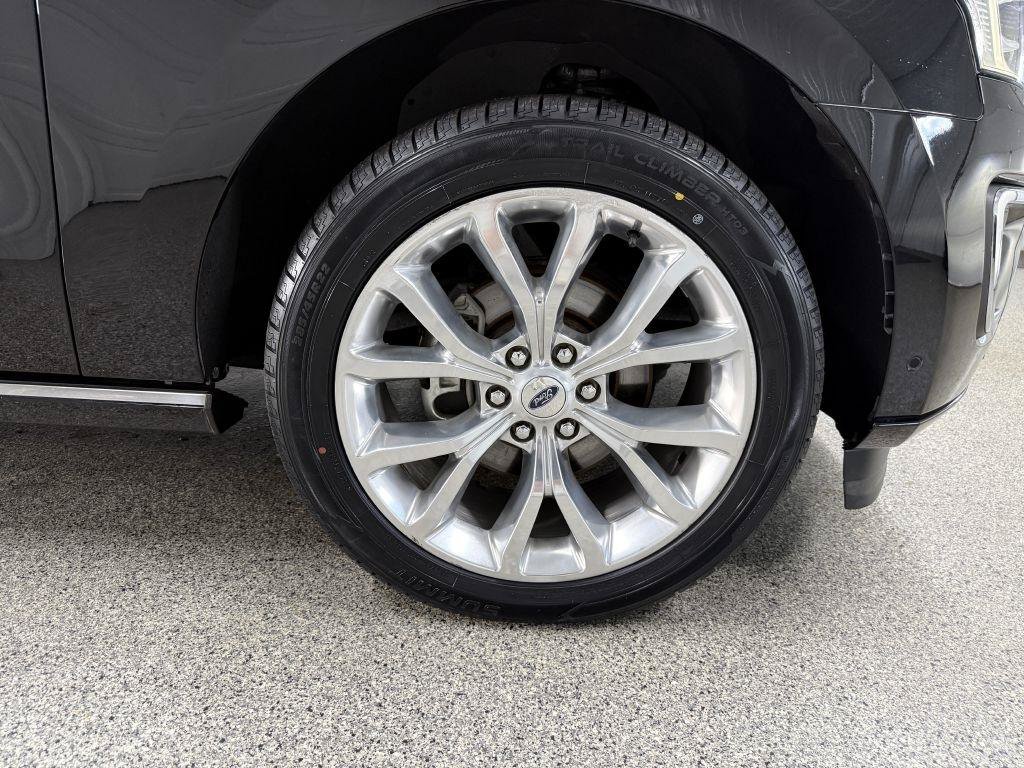 Used 2019 Ford Expedition Max Platinum AWD/4WD image 47