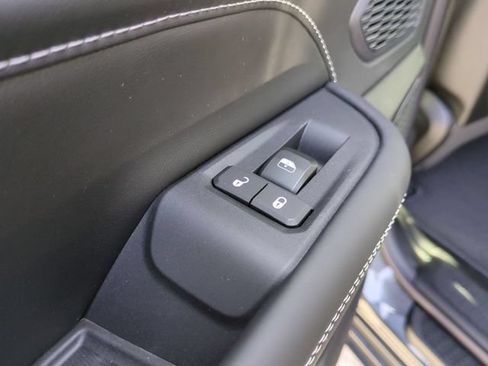 New 2026 Jeep Grand Cherokee L Limited AWD/4WD image 26