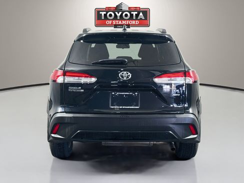 Certified 2023 Toyota Corolla Cross LE AWD/4WD image 6